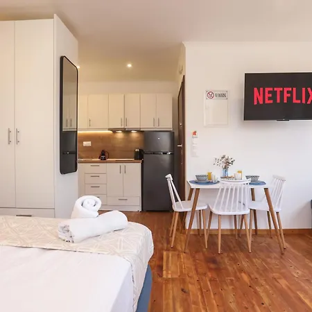 Solonos Homes * Corfu (city)