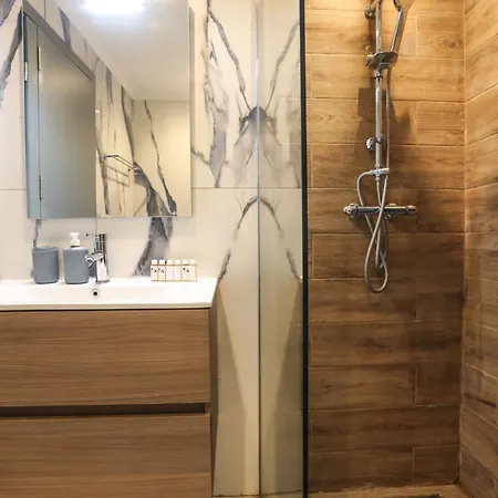 Solonos Homes Corfu (city)