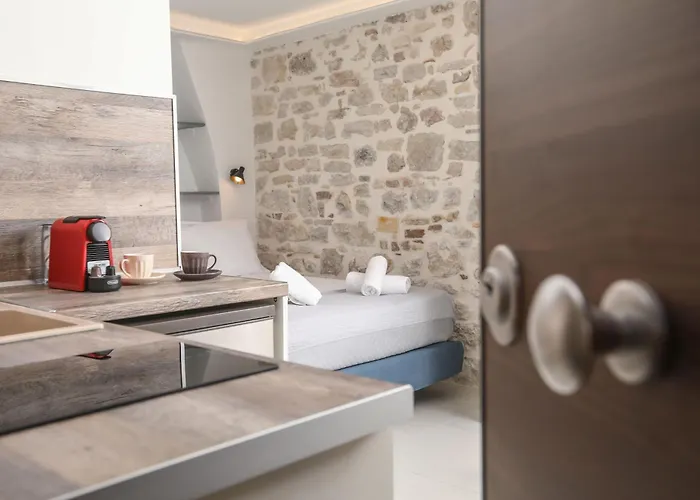 Apartment Solonos Homes *
